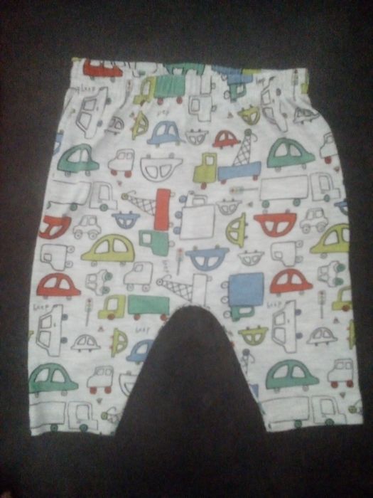 62 spodnie baggy niemowlęce dresy kolorowe w auta samochody so cute