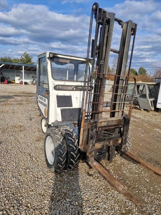 Wózek widłowy silnik Kuboty