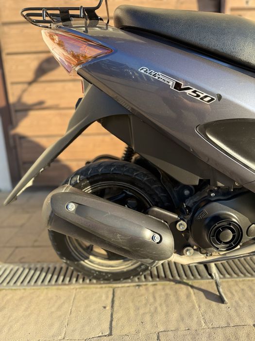 Suzuki Address.V50