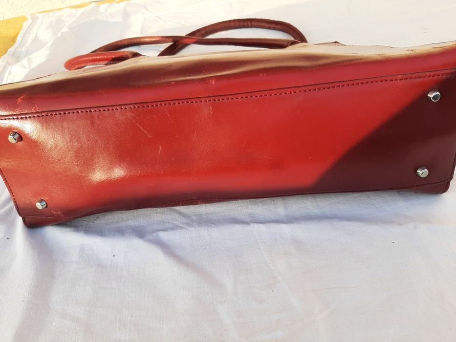 torba, torebka do pracy, wiśniowa, skórzana, ścieg ozdobny