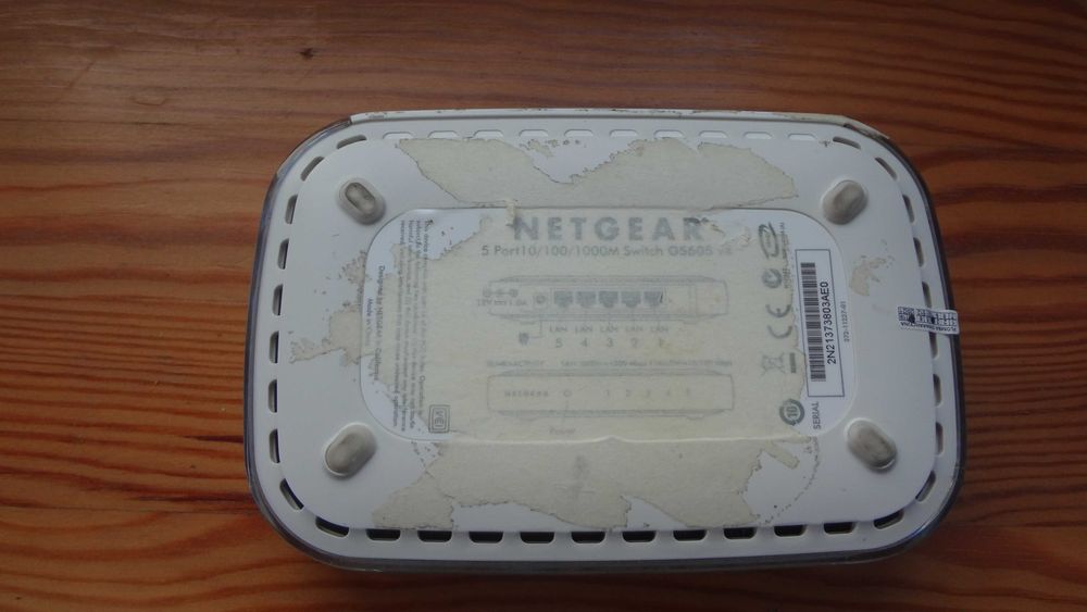 Netgear switch GS605 v4 10/100/1000M