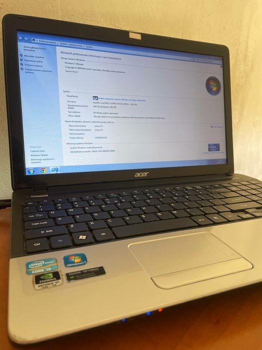 Acer 571G i3/6GB RAM/500HDD