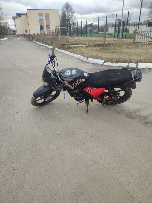 Продам мотоцикл вайпер200