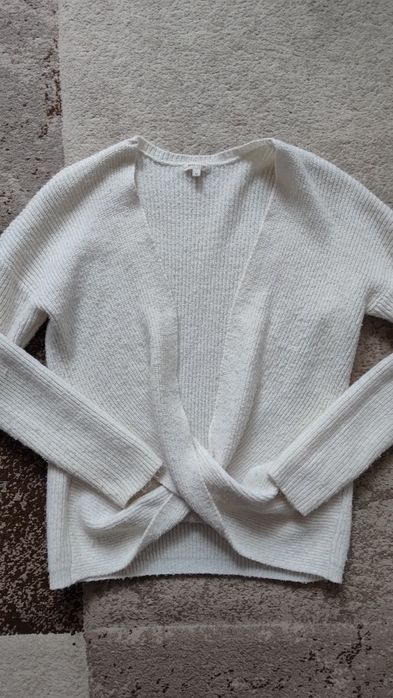 Kremowy sweterek River Island r.12/L