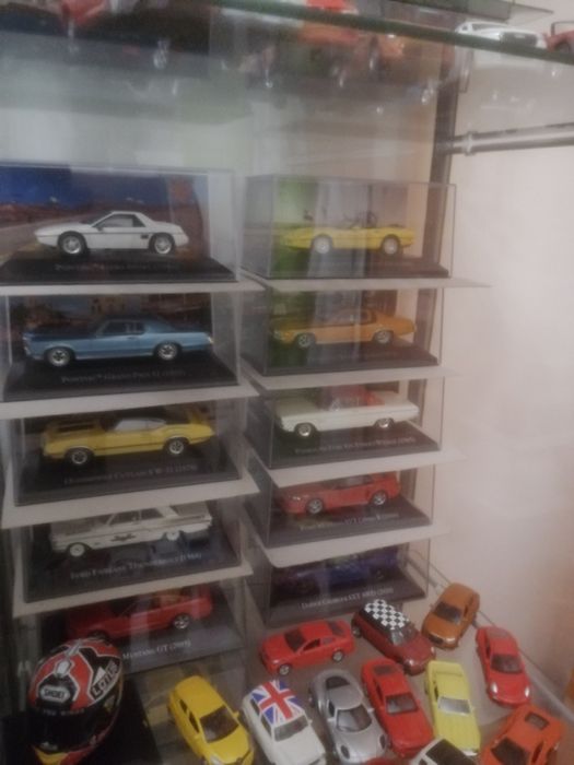 Coleção American cars 1:43