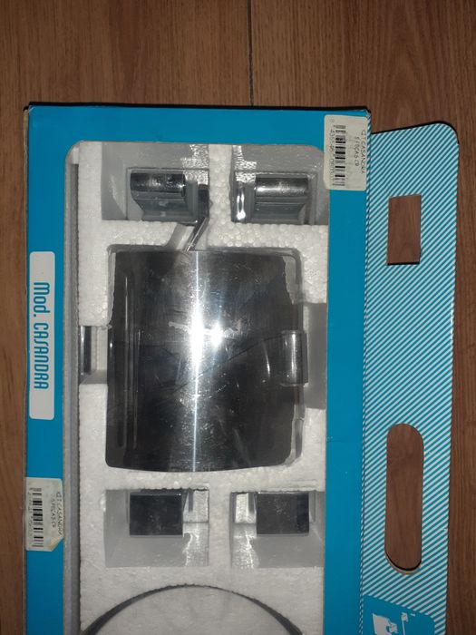 NOVO! Conjunto toalheiro e suporte para rolo de papel