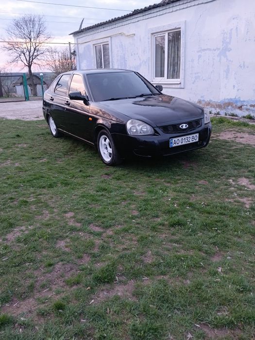 Продам Приорку...