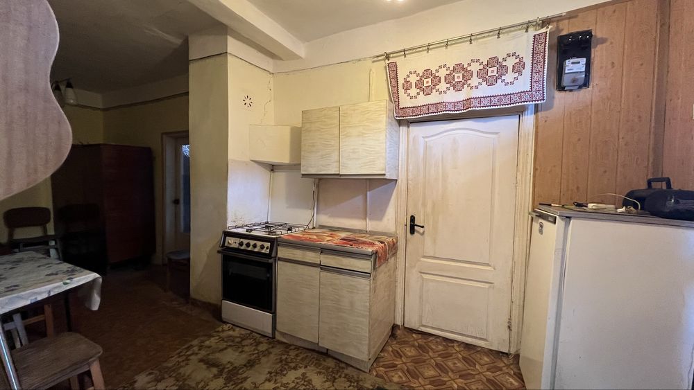 Продам двокімнатний будинок у селі Фалиш, вул. Шевченка