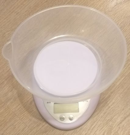 Весы кухонные на 5 кг с чашей
