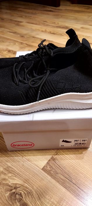 Sneakersy Graceland 39