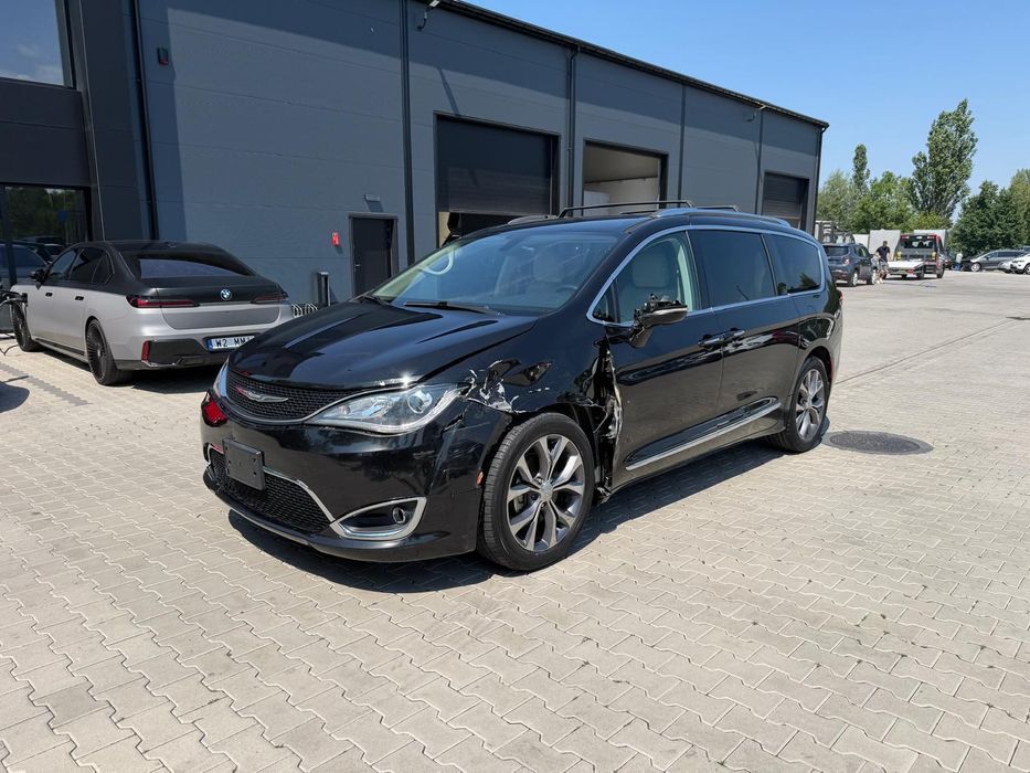 Chrysler Pacifica LIMITED 8os na miejscu !!!