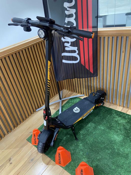 Trotinete Elétrica UrbanGlide AR6 PRO 2x2 – NOVA