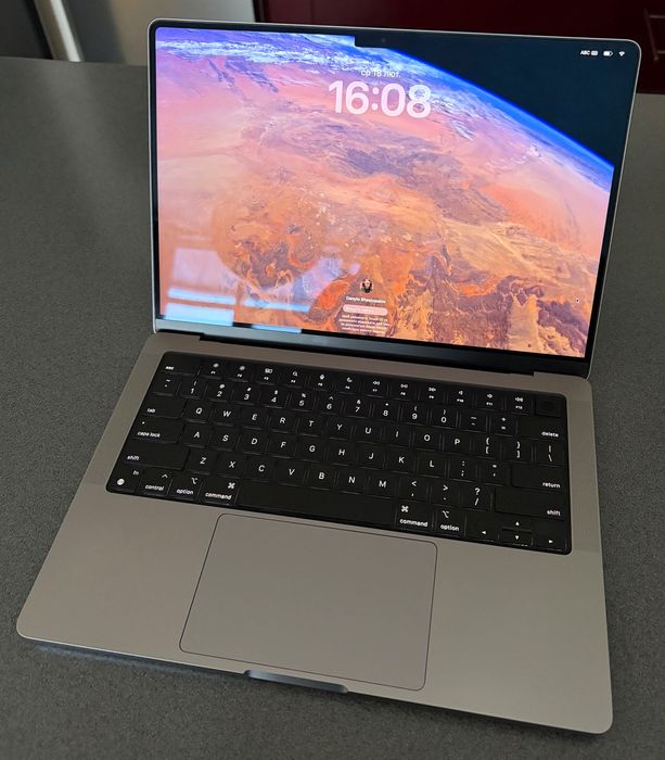 MacBook Pro 14’ 2021 M1 Pro 16GB 1TB SSD