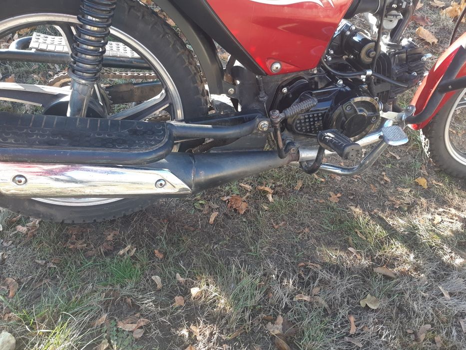 Продам Musstang MT 125-8