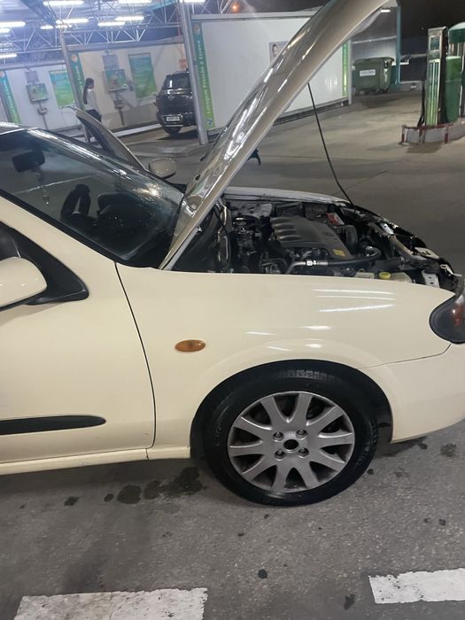Nissan Almera 2.2