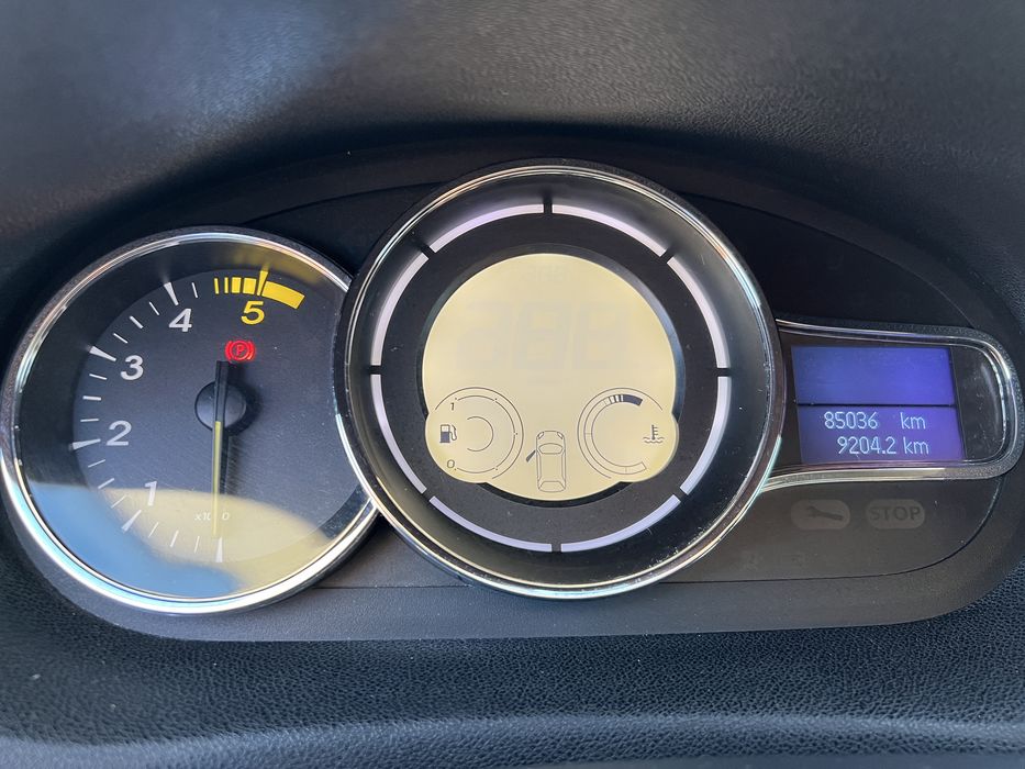 Renault Mégane 1.5 dCi — Apenas 85.000 km reais (Nacional)