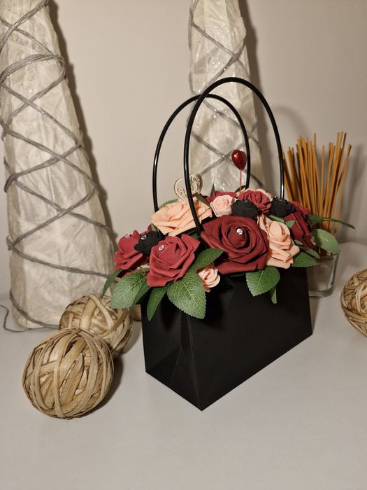 Prezent - Róże w torebce