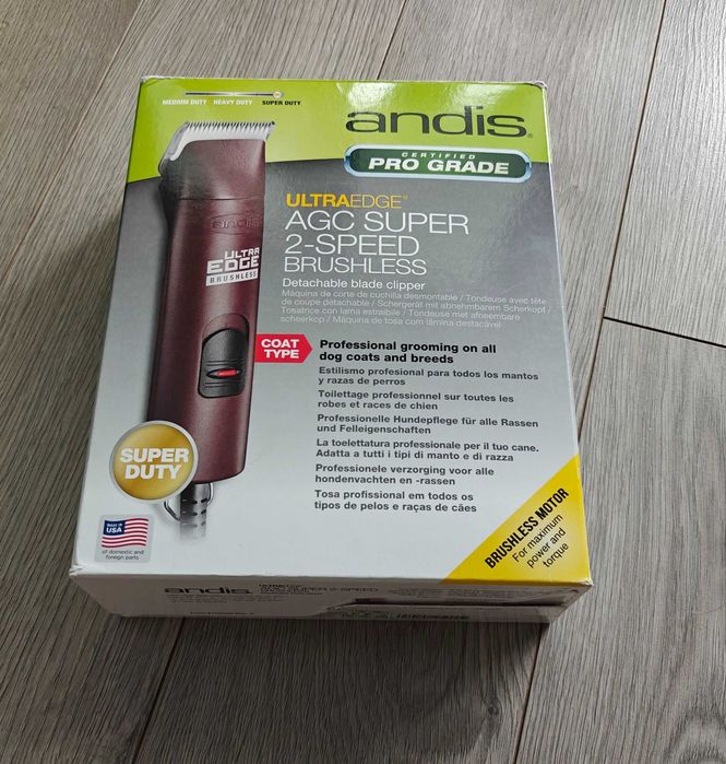 Andis UltraEdge® AGC Super 2-Speed Brushless Clipper