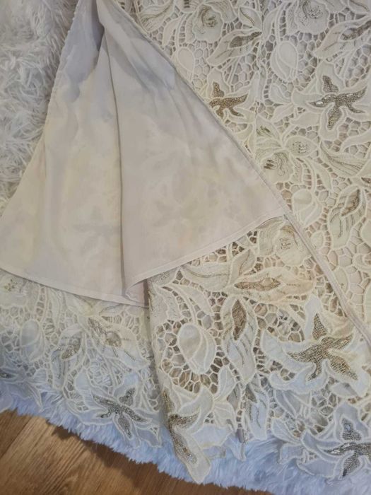 Saia Renda Bordada