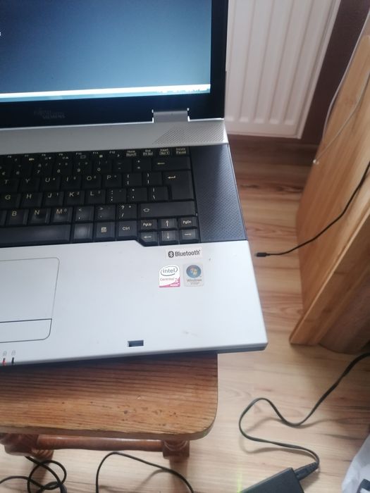 Sprzedam laptop fujitsu
