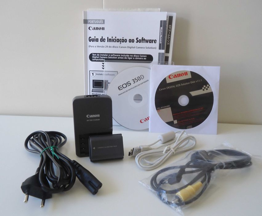 Canon  -  Máquina fotográfica reflex EOS 350D