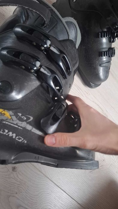 Buty narciarskie Salomon 41 - 42 czarne 26,5