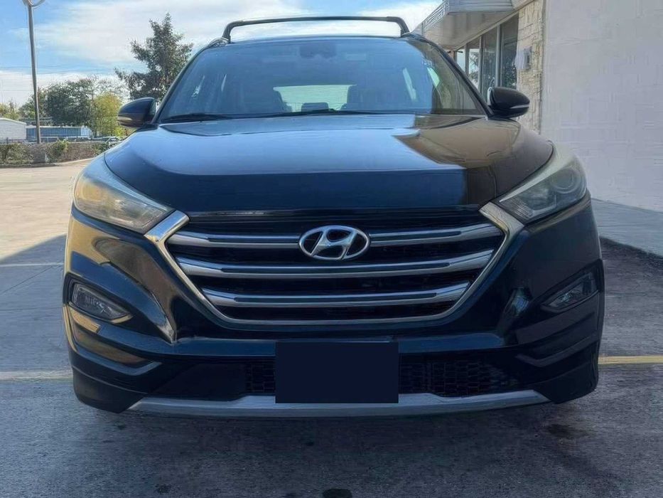 Hyundai Tucson Limited      2017