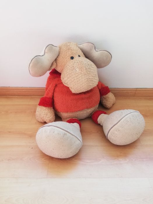 Peluche grande Rena nici 1 metro