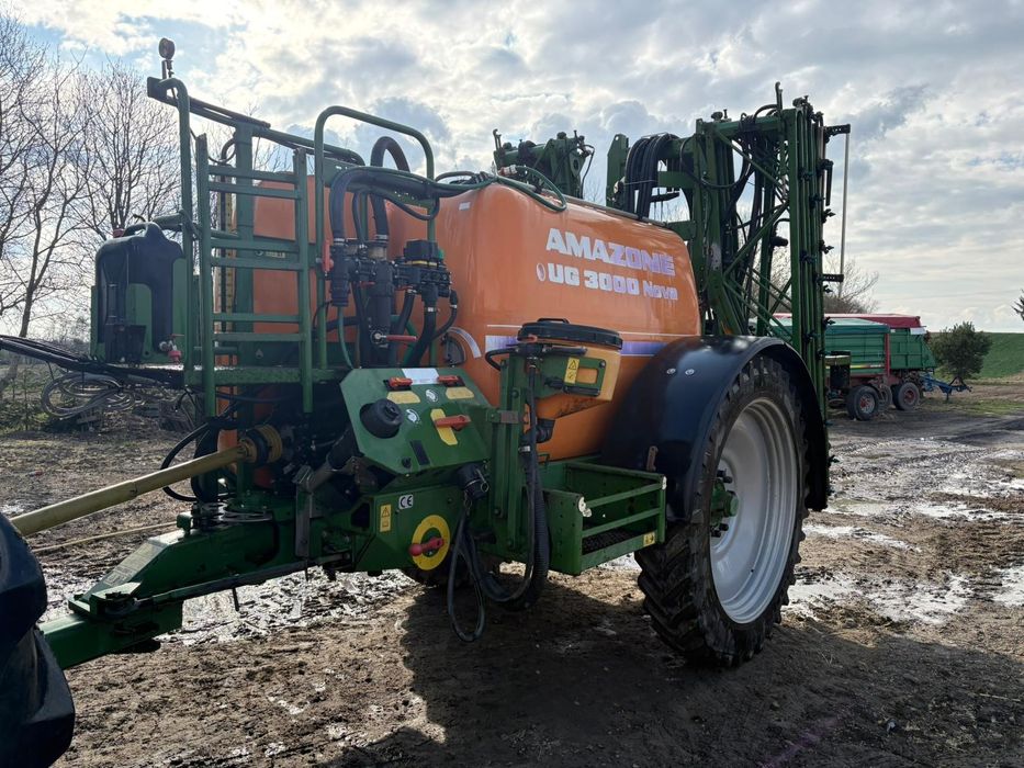 Opryskiwacz Amazone ug3000 nova 21m