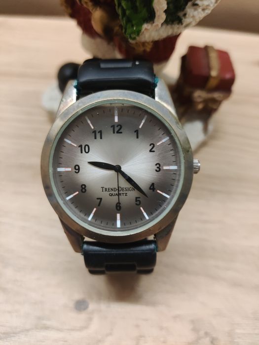 Годинник наручний