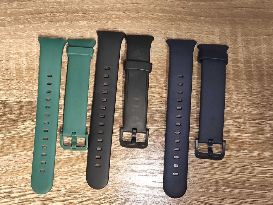 Xiaomi Smart Band 7 pro - Preto com acessórios