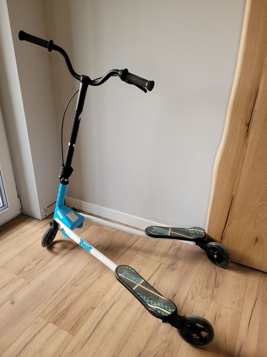 Hulajnoga trójkołowa Trywil decathlon