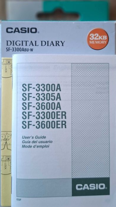 Cyfrowy notatnik Casio SF-3300A 32kb