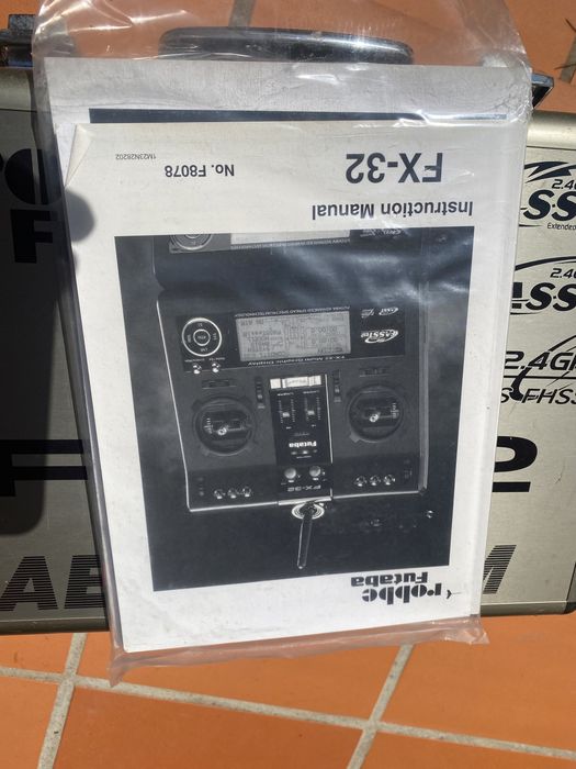 Futaba / Robbe fx-32 semi-novo
