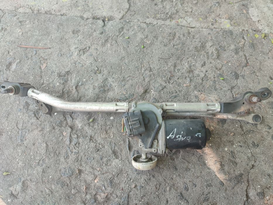 Трапеция дворников перед Opel Astra g 2000 1.9 tdi