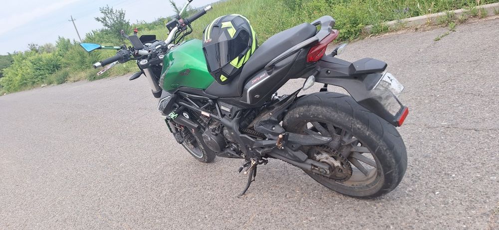 Мотоцикл Benelli 302