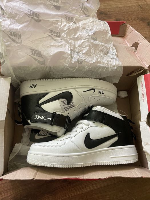 Продам Кросівки Nike