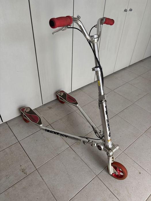 Trikke 6 3cv Em alumínio. Como nova.