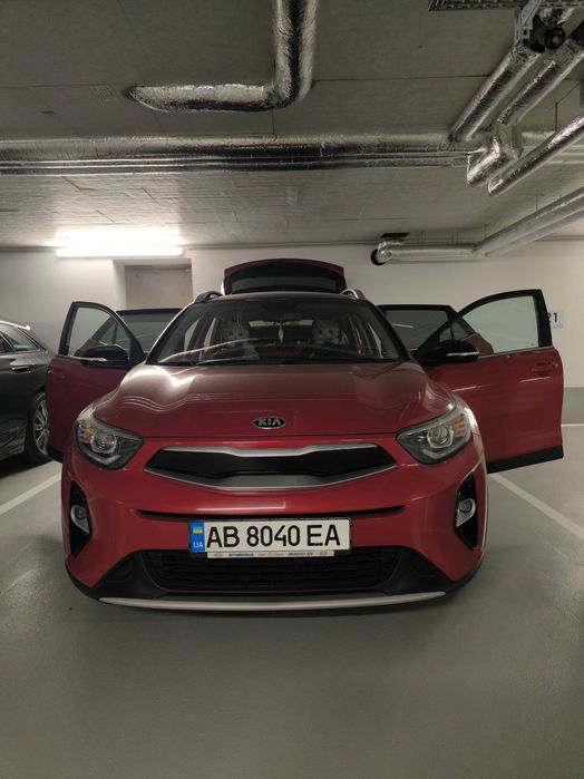 Продам Kia Stonic 2018 року — відмінний стан