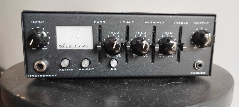 Głowa basowa Ashdown π-bass