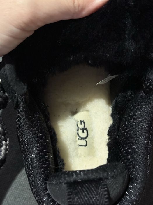 Śniegowce UGG Lowmel 39 czarne
