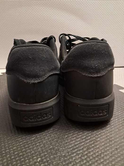 Czarne buty Adidas 41 1/2 court platform damskie unisex adidasy GV8995