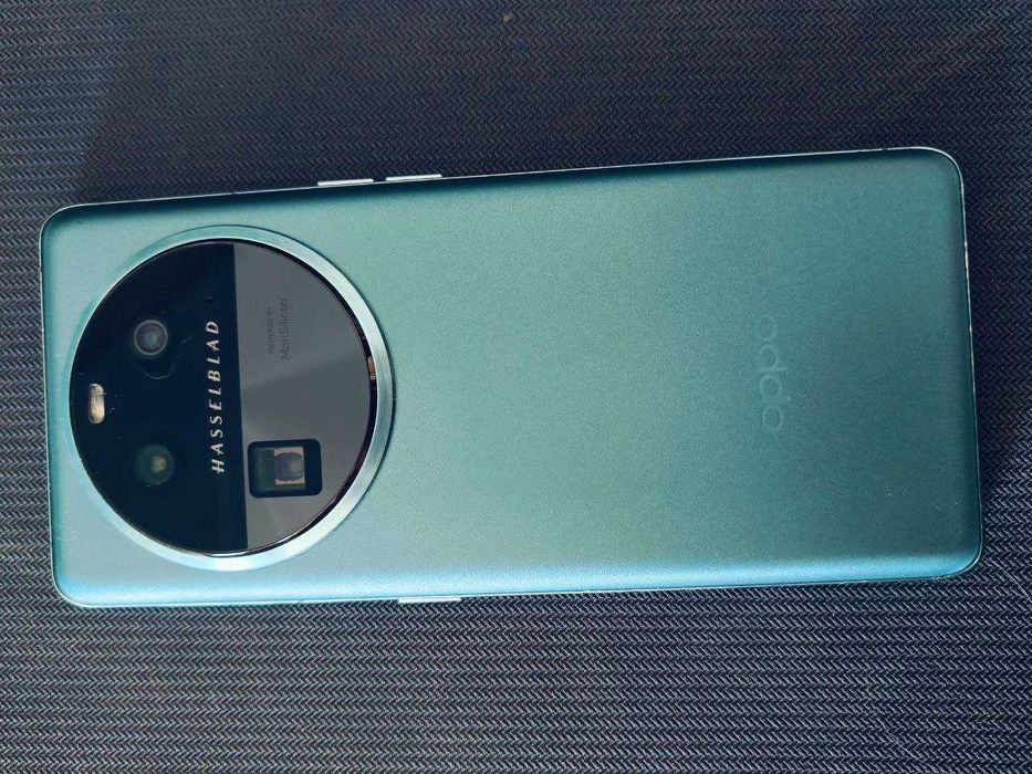 OPPO Find X6 12(+4) /256 GB