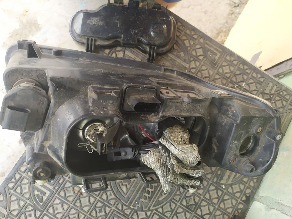 Продам фару Ауді 3 ліва, в гарному стані.