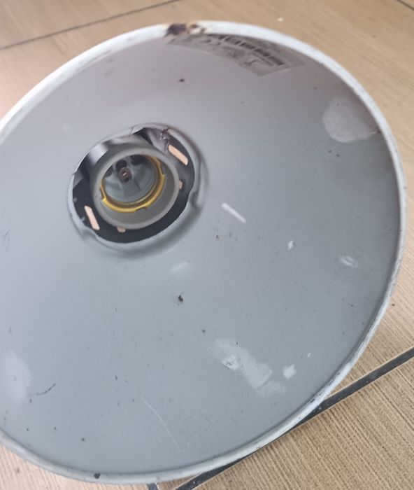 Lampa biurkowa kreślarska