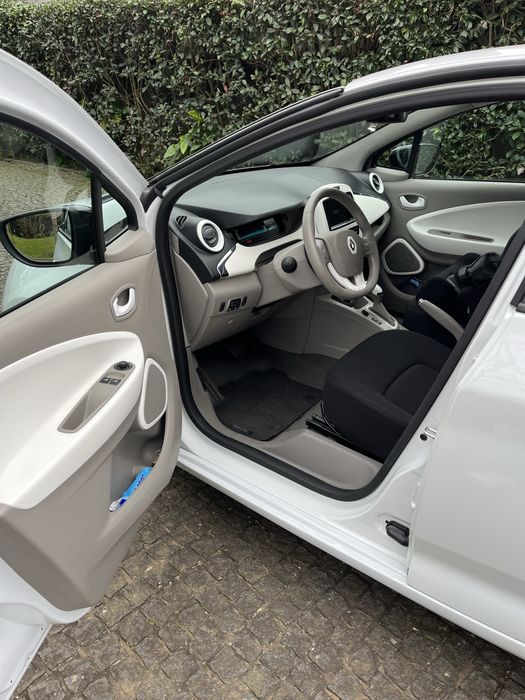 Renault zoe 30000km bateia propria