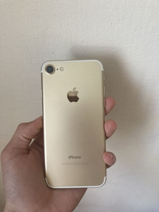 Айфон 7 чудовий стан