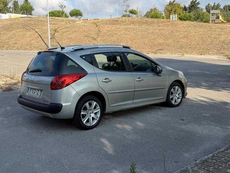 Peugeot 207 SW 1.6 HDi 110 cv | Teto panorâmico — photo 3