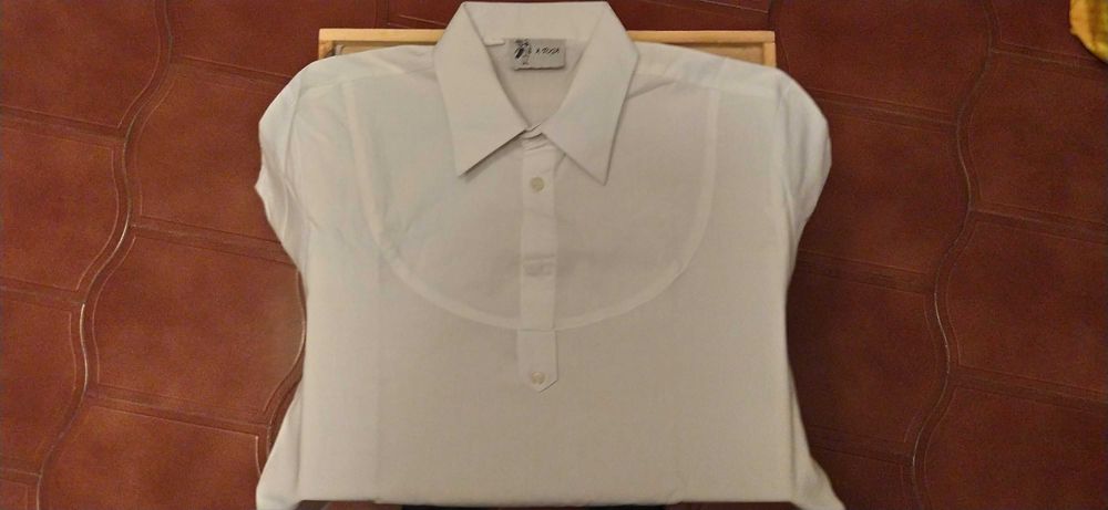 Camisa Traje Covilhã tam. M Oficial Nova
