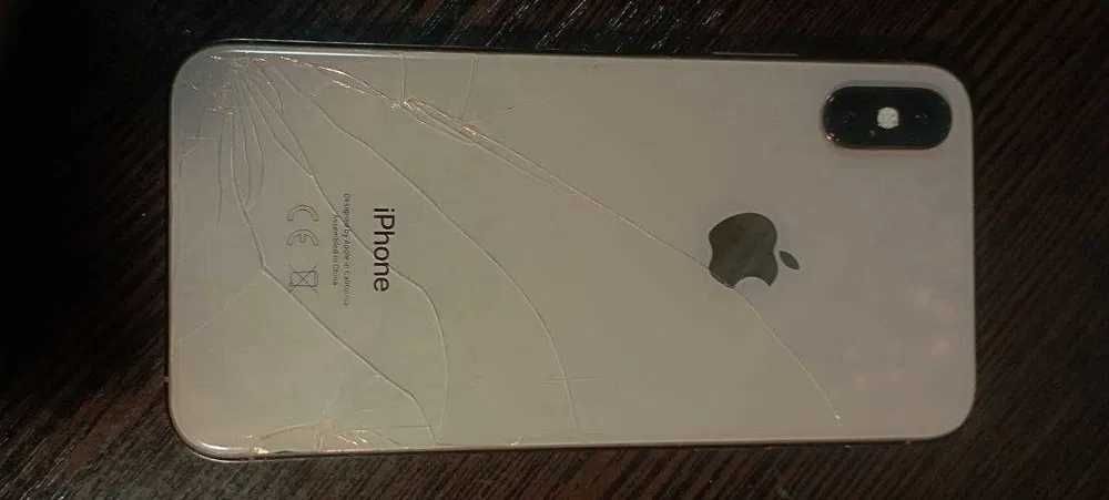iPhone Xs 64 ГБ